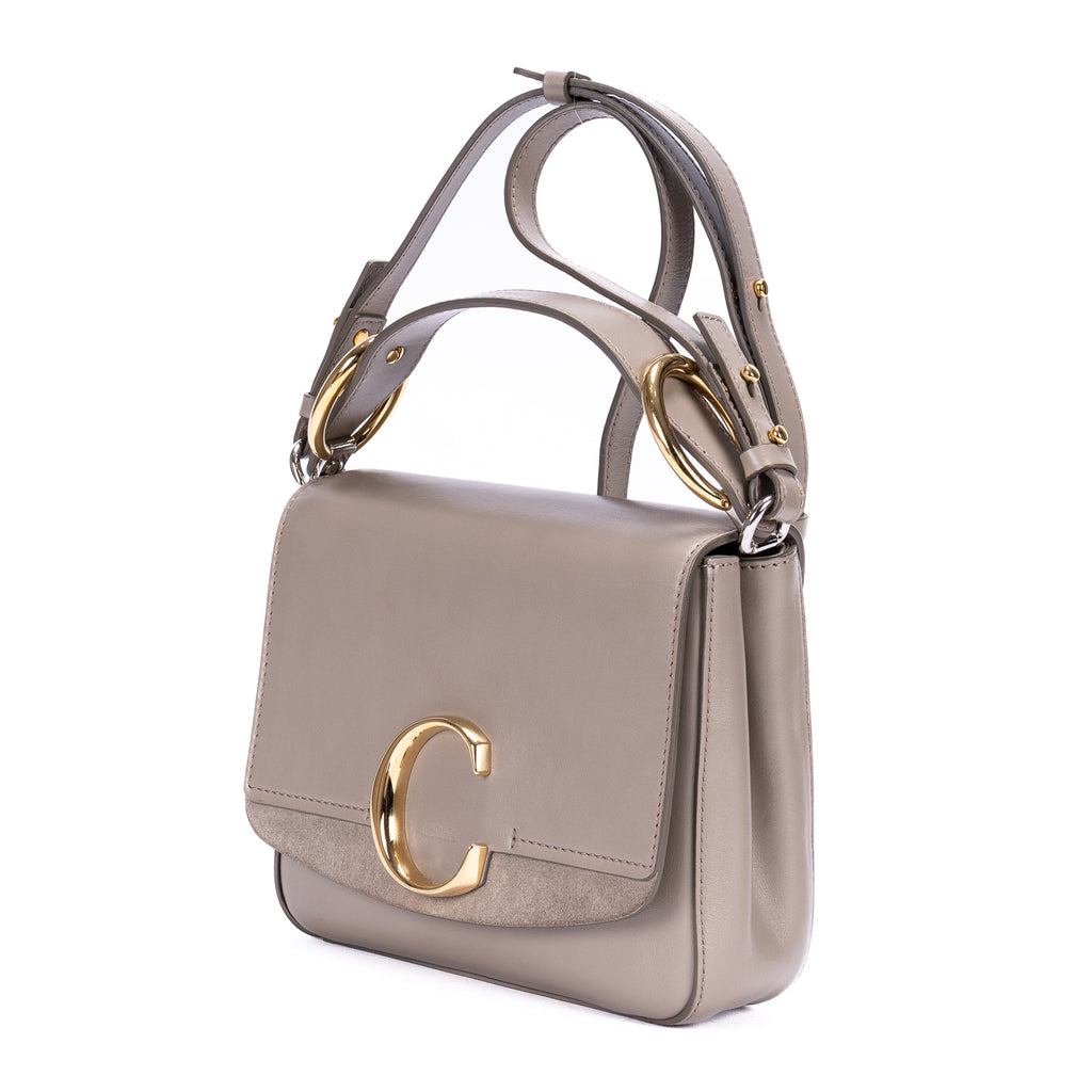 Sac porté épaule Mini C Crossbody Mini en cuir de veau lisse taupe