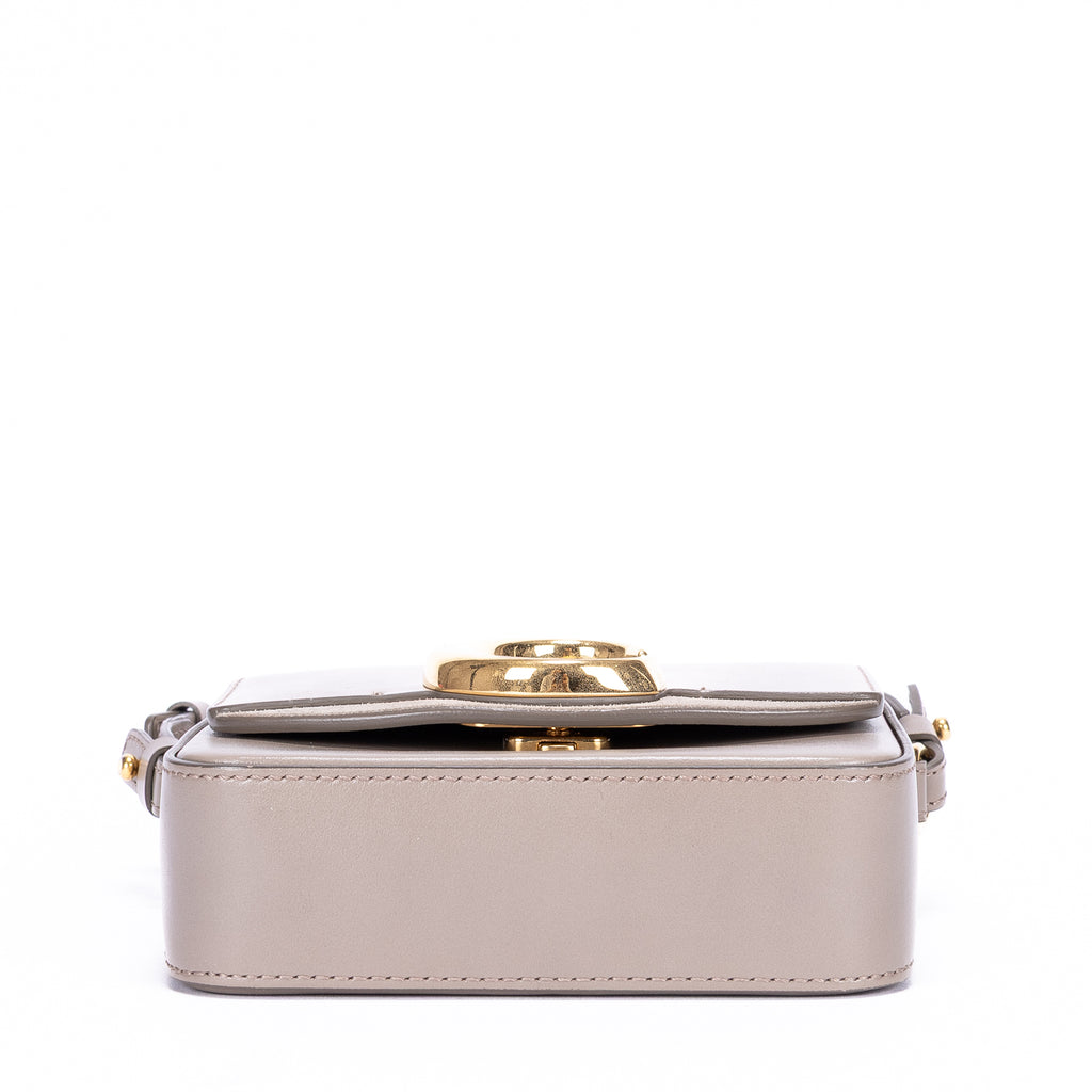 Sac porté épaule C Bag veau lisse taupe