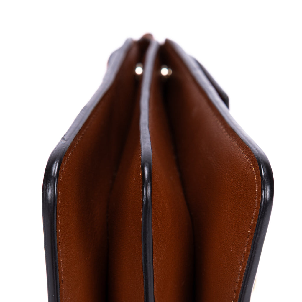 Mochila Faye Pulsera Cuero Liso Marrón/Ante