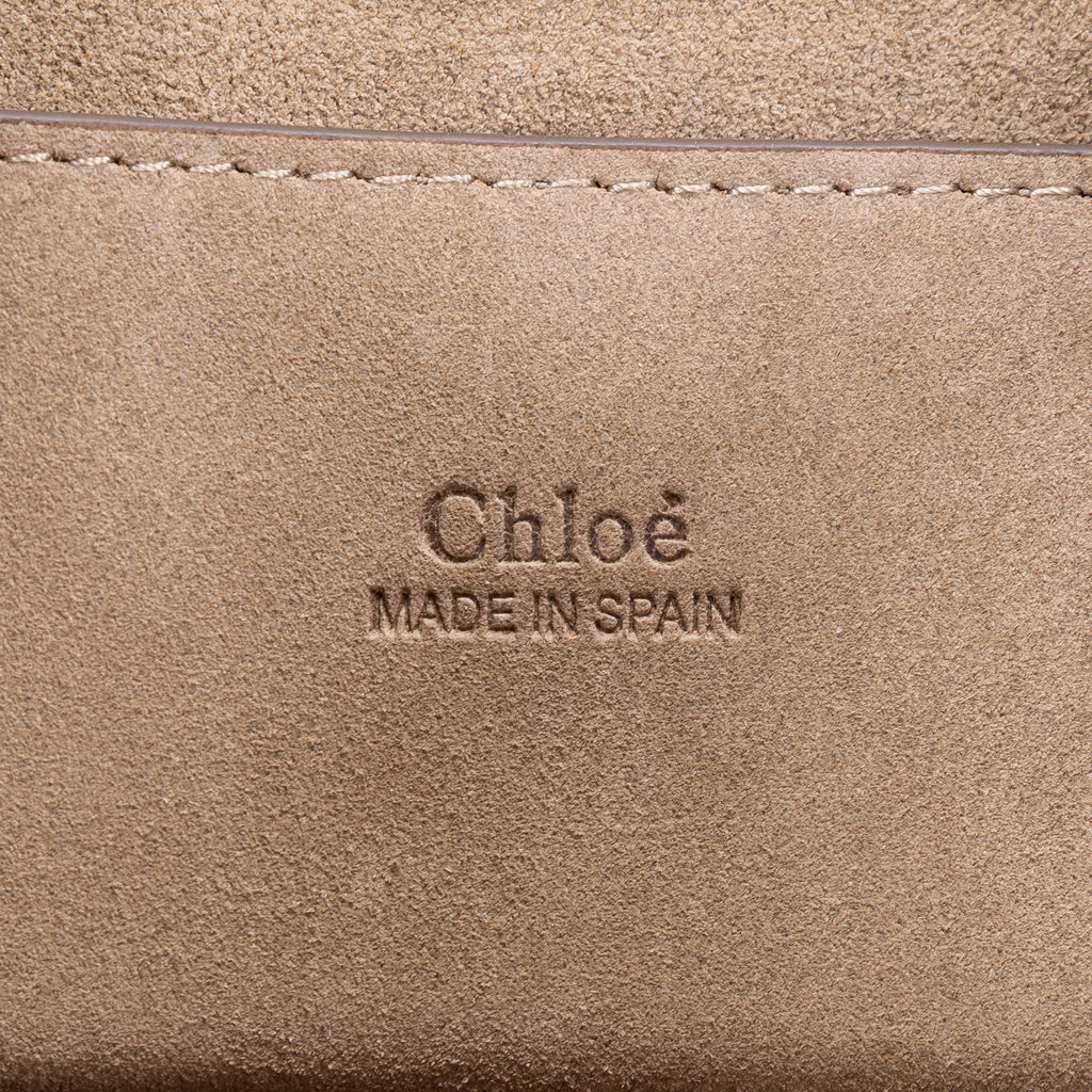 Mochila Faye Pulsera Cuero Liso Marrón/Ante