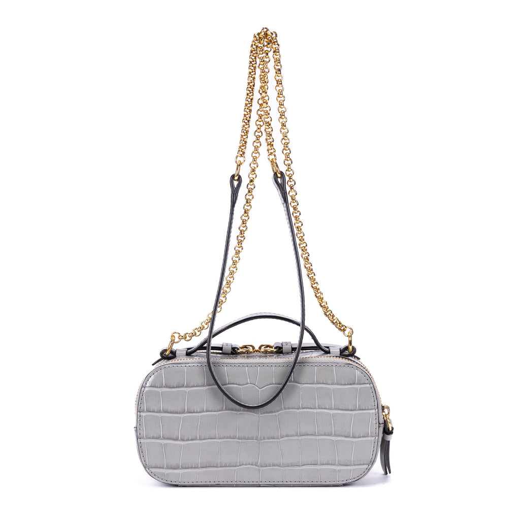 Sac à bandoulière C en cuir de veau gaufré façon crocodile gris