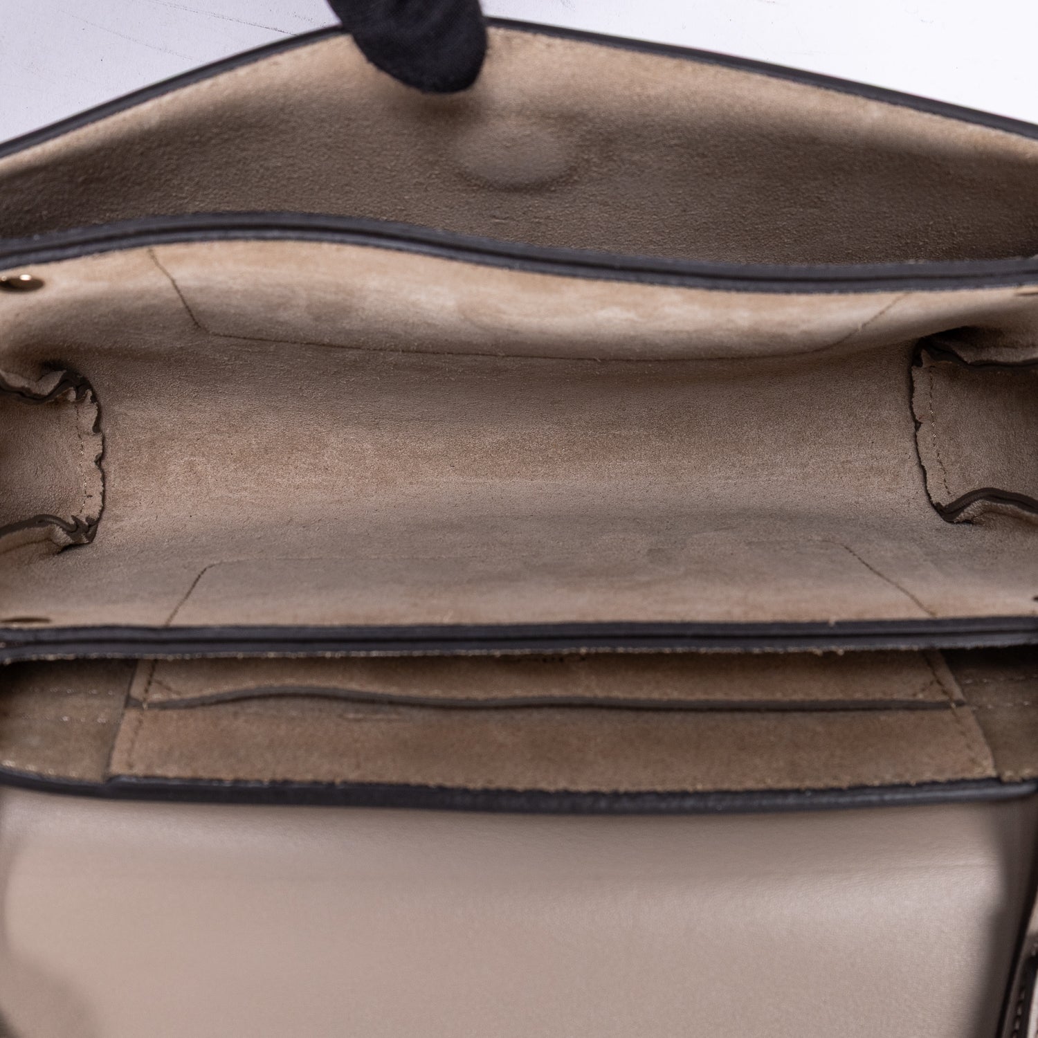 Bolso al Hombro Faye Pequeño Piel de Becerro Lisa Gris