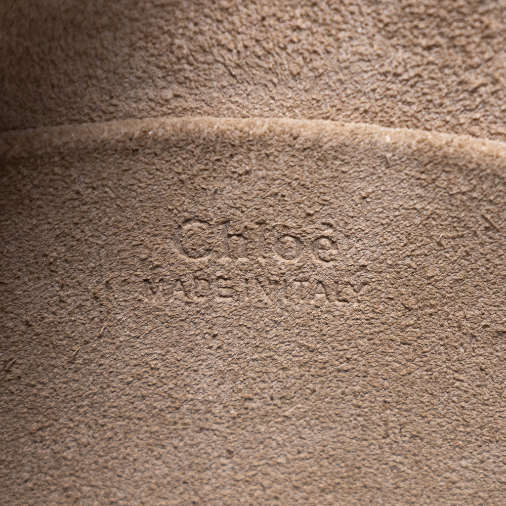 Bolso de mano Nile Bracelet Bag Piel de becerro lisa marrón