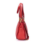 Bolso de hombro mediano Marcie Saddle Piel de becerro granulada roja