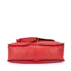 Bolso de hombro mediano Marcie Saddle Piel de becerro granulada roja