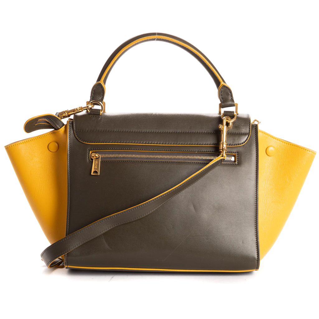 Shoulder Bag Trapeze Small Khaki Calfskin Leather