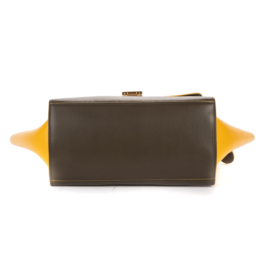 Shoulder Bag Trapeze Small Khaki Calfskin Leather