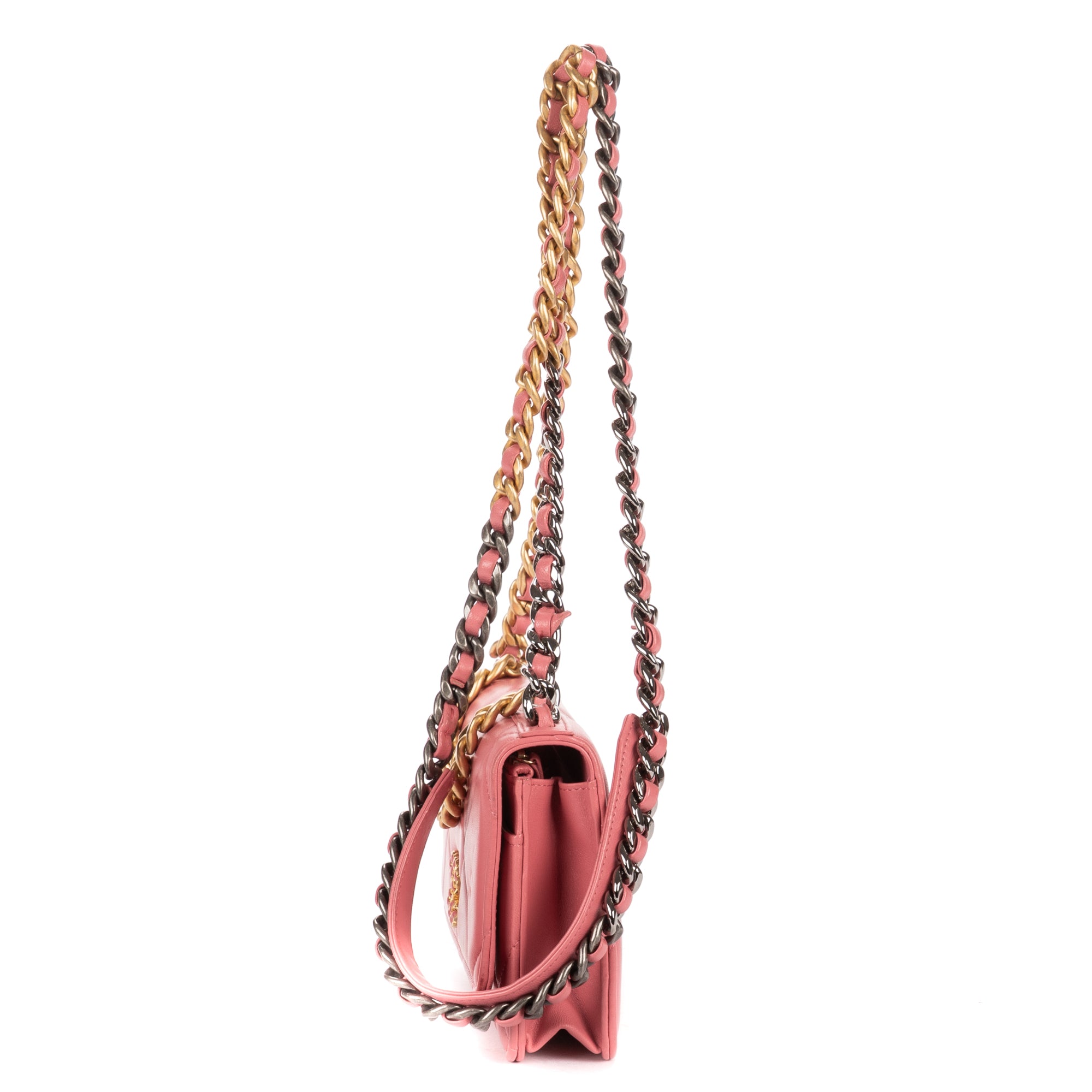 Shoulder Bag Wallet on Chain 19 Pink Large Quilted Leather