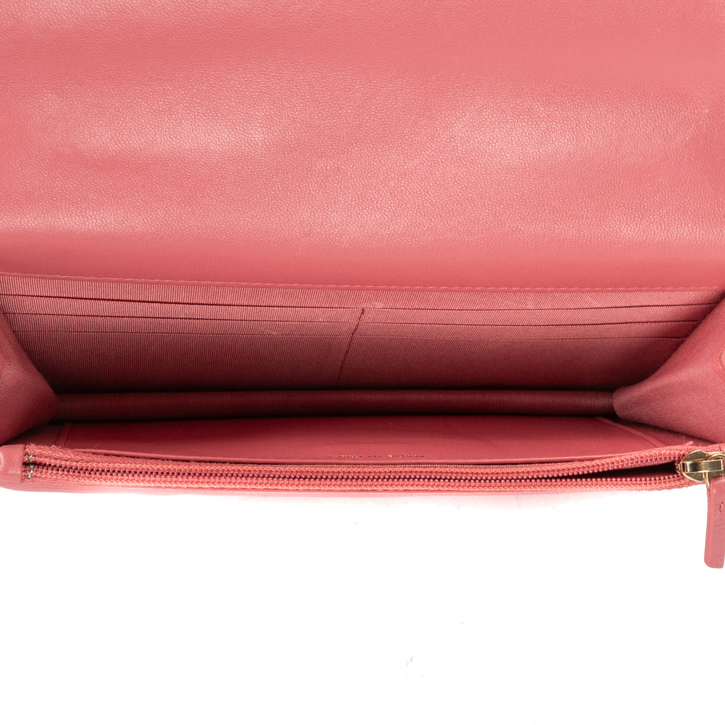 Shoulder Bag Wallet on Chain 19 Pink Large Quilted Leather