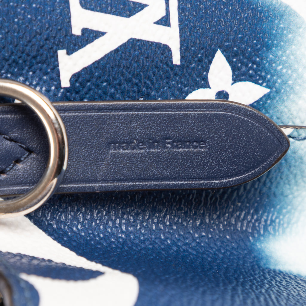 Shoulder Bag Ltd. Ed. Noe Noe MM Blue Giant Monogram Escale