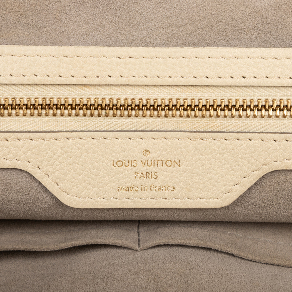 Handbag Cirrus Tote MM Ivory Mahina Leather