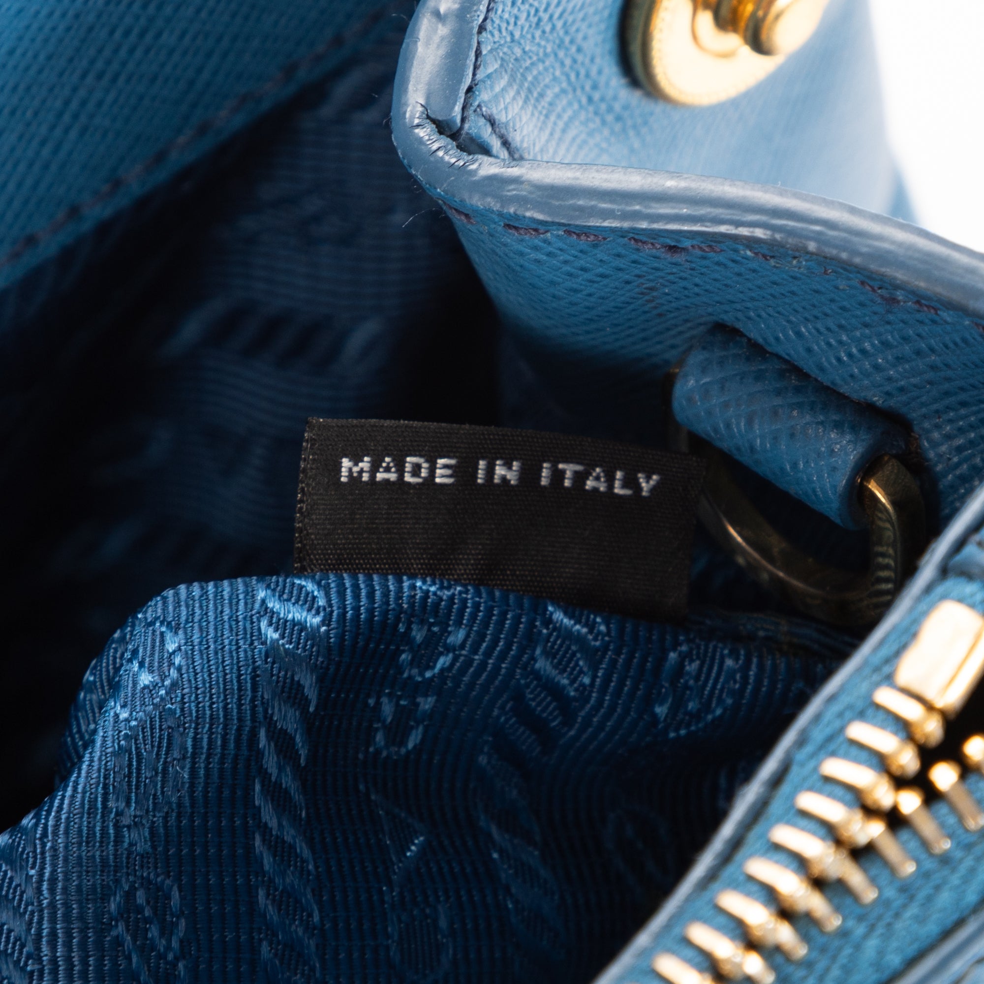 Shoulder Bag Double Zip Galleria Tote Blue Saffiano Leather