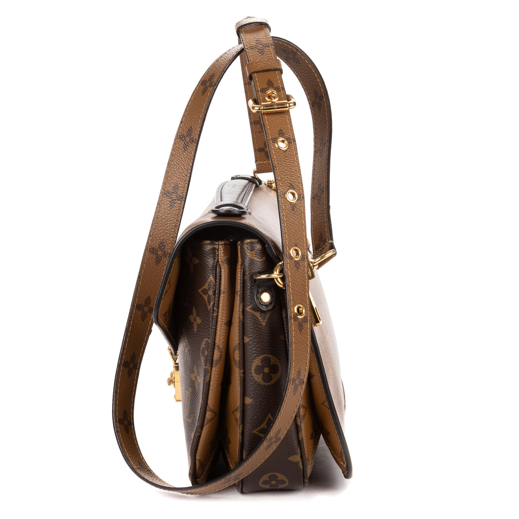 Shoulder Bag Pochette Metis MM Brown Monogram Canvas