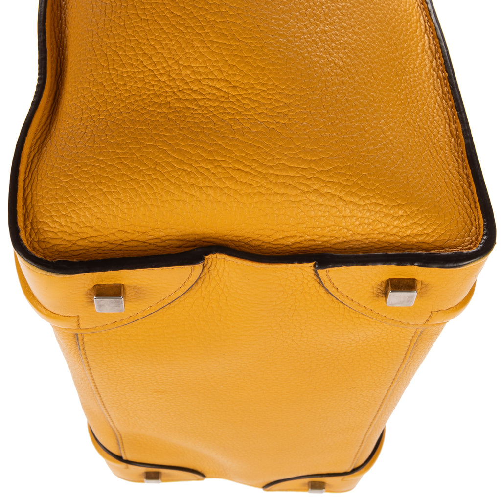 Shoulder Bag Medium Phantom Luggage Medium Yellow Grained Calfskin Leather