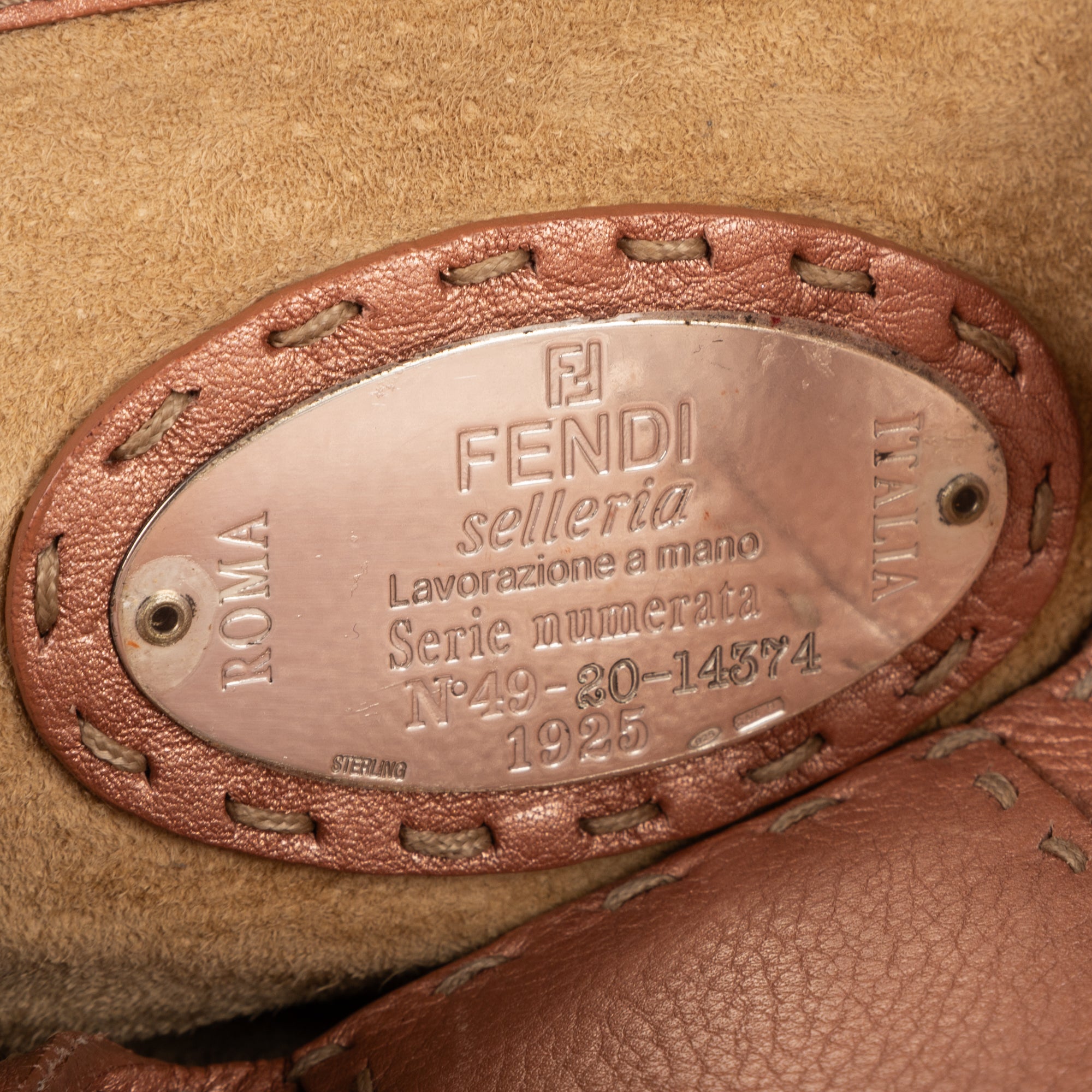 Shoulder Bag By The Way Top Handle Pink Grained Calfskin Leather