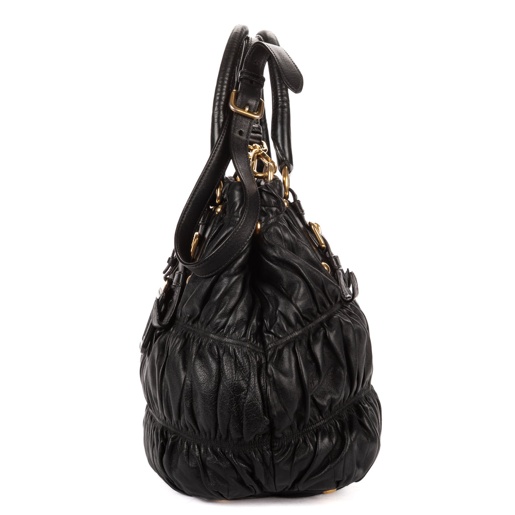 Shoulder Bag Medium Gaufre Tote Medium Black Nappa Gaufre Leather