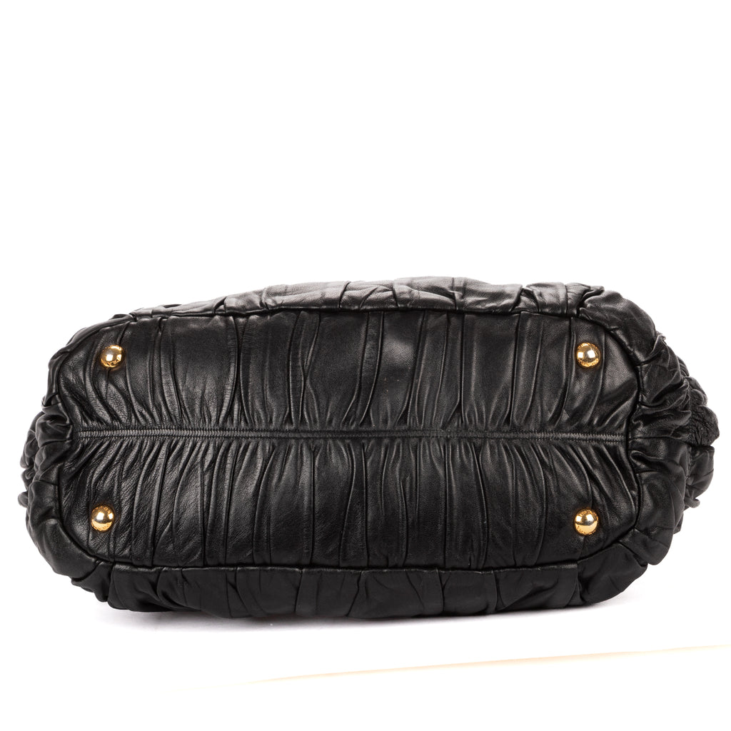 Shoulder Bag Medium Gaufre Tote Medium Black Nappa Gaufre Leather