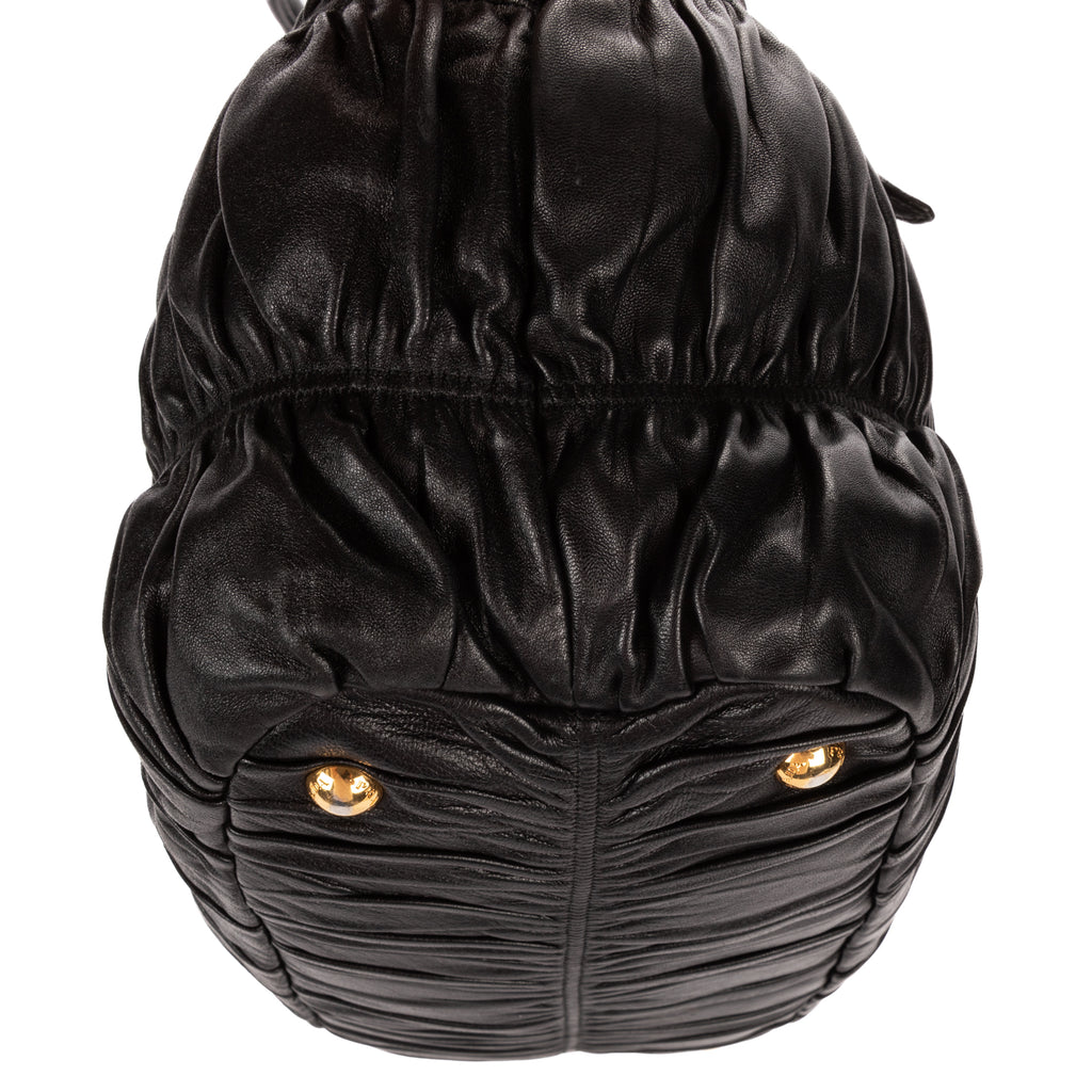 Shoulder Bag Medium Gaufre Tote Medium Black Nappa Gaufre Leather