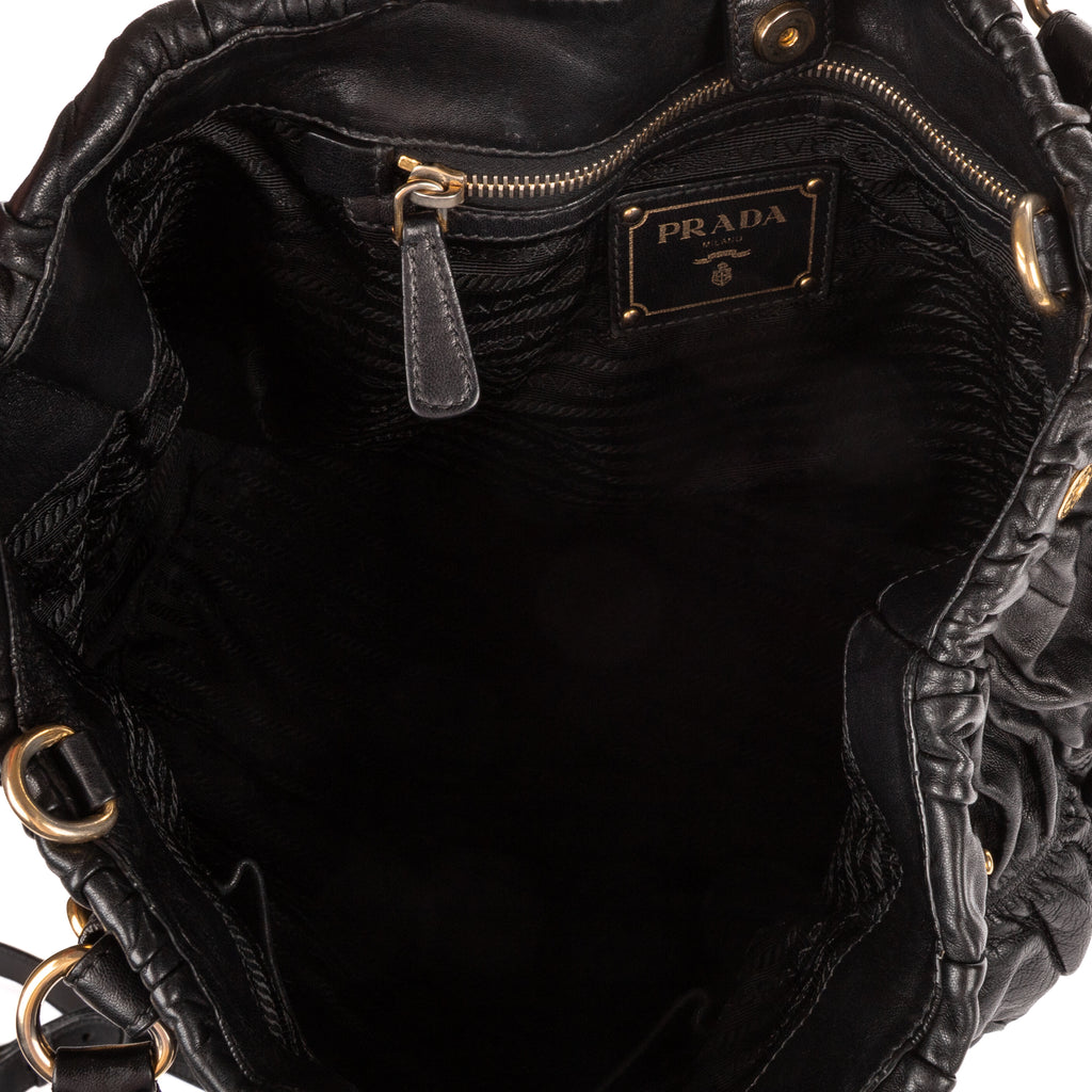 Shoulder Bag Medium Gaufre Tote Medium Black Nappa Gaufre Leather
