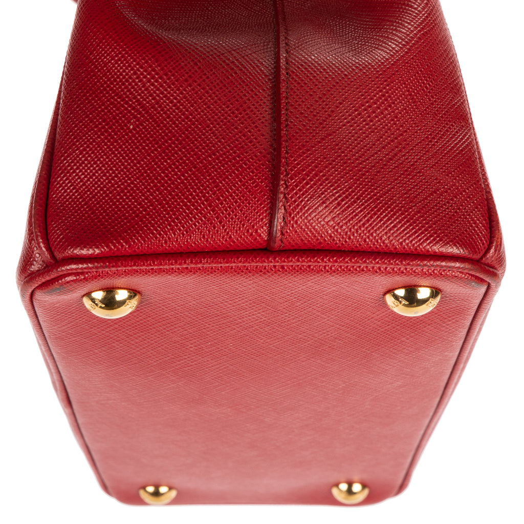 Shoulder Bag Small Galleria Double Zip Tote Small Red Saffiano Leather