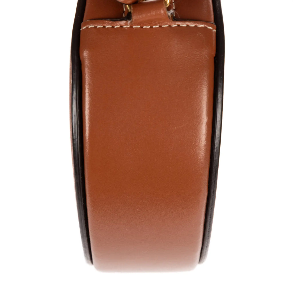 Bolso de Hombro Ovalado de Piel Lisa de Becerro Color Camel