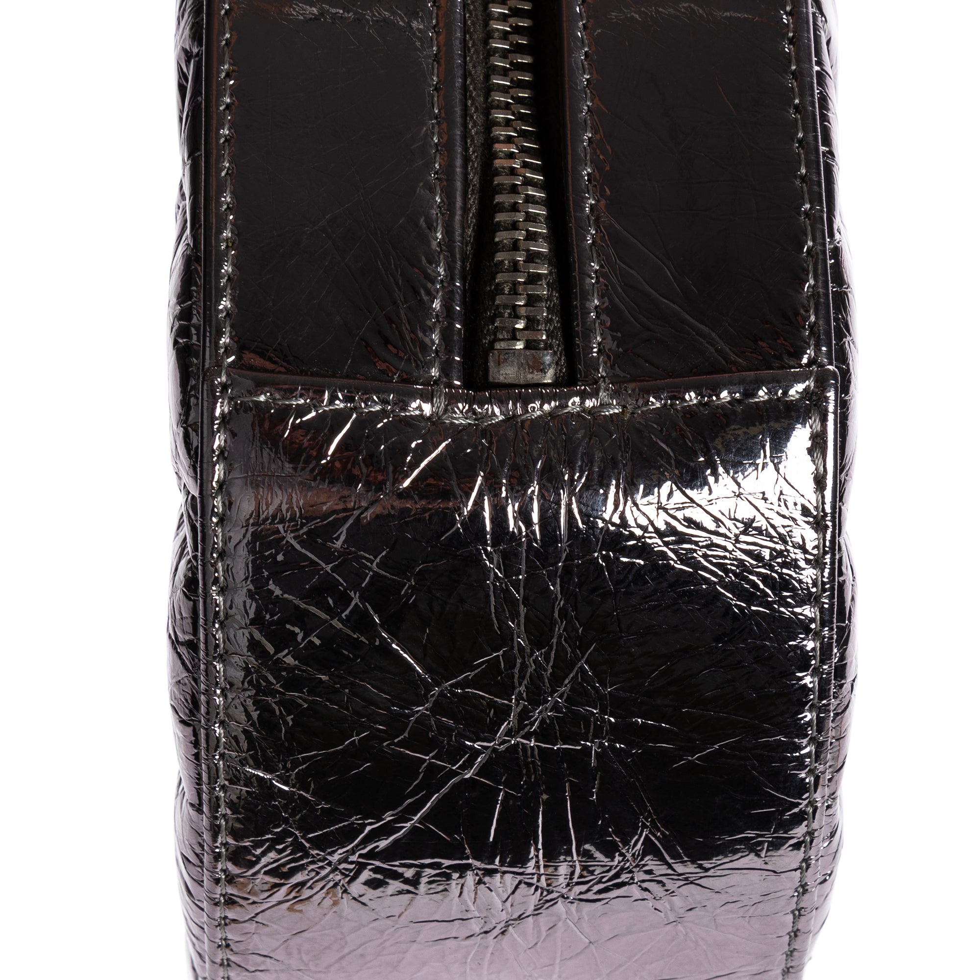 Shoulder Bag Round Bracelet Crossbody Metallic Grey Crinkled Metallic Quilted Calfskin Leather