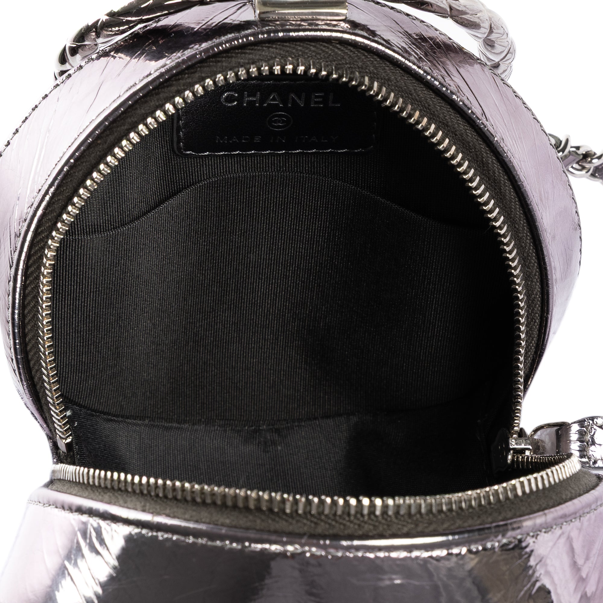 Shoulder Bag Round Bracelet Crossbody Metallic Grey Crinkled Metallic Quilted Calfskin Leather