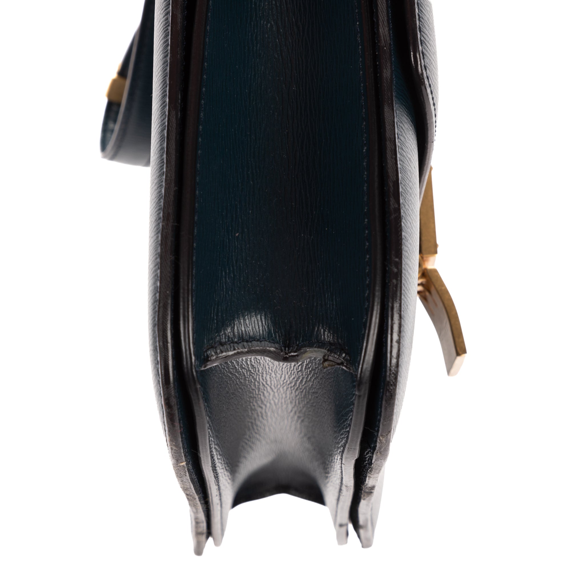 Shoulder Bag Medium Classic Box Medium Navy Pebbled Calfskin Leather