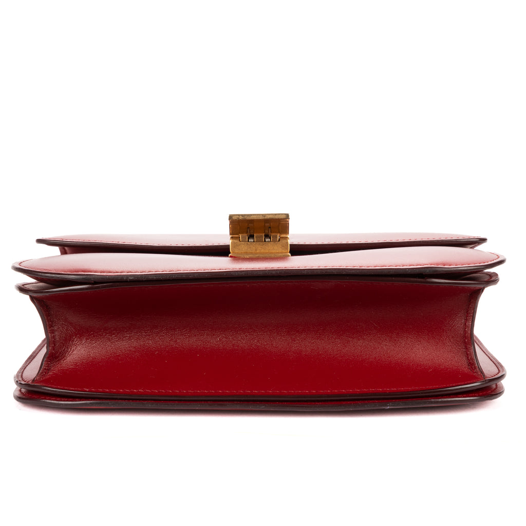 Shoulder Bag Medium Classic Box Medium Red Smooth Calfskin Leather