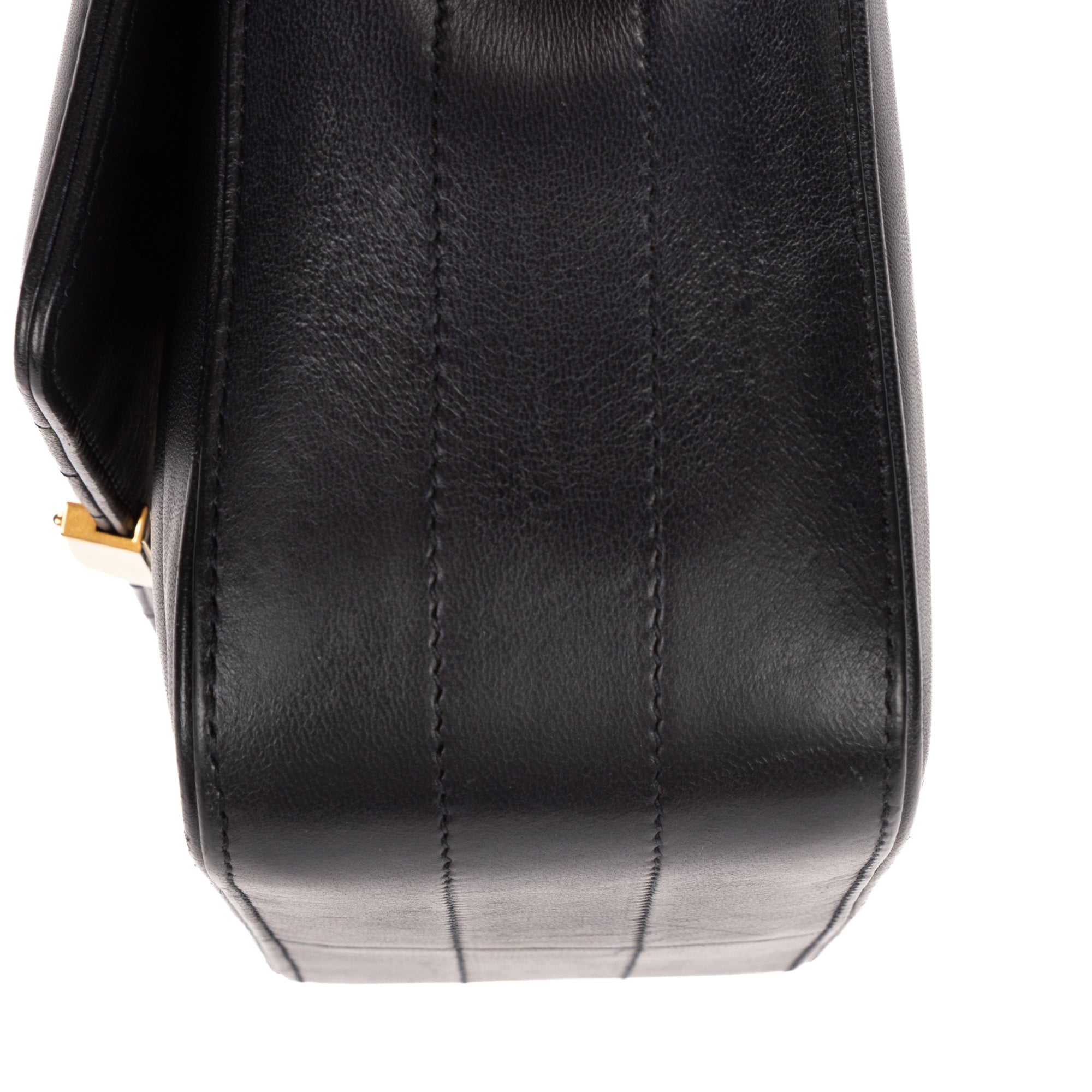 Shoulder Bag Vicky Chain Flap Crossbody Black Matelasse Calfskin Leather