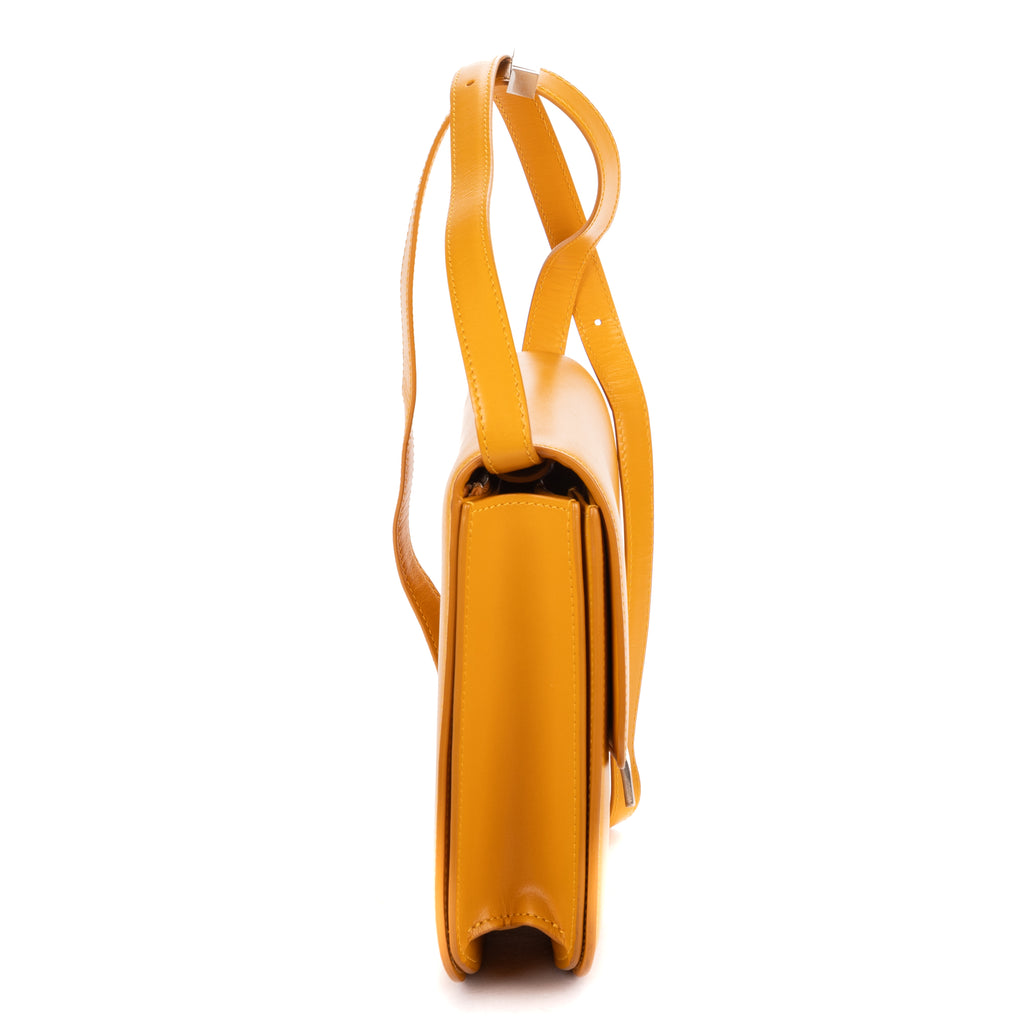 Shoulder Bag Medium Classic Box Medium Dark Yellow Smooth Calfskin Leather
