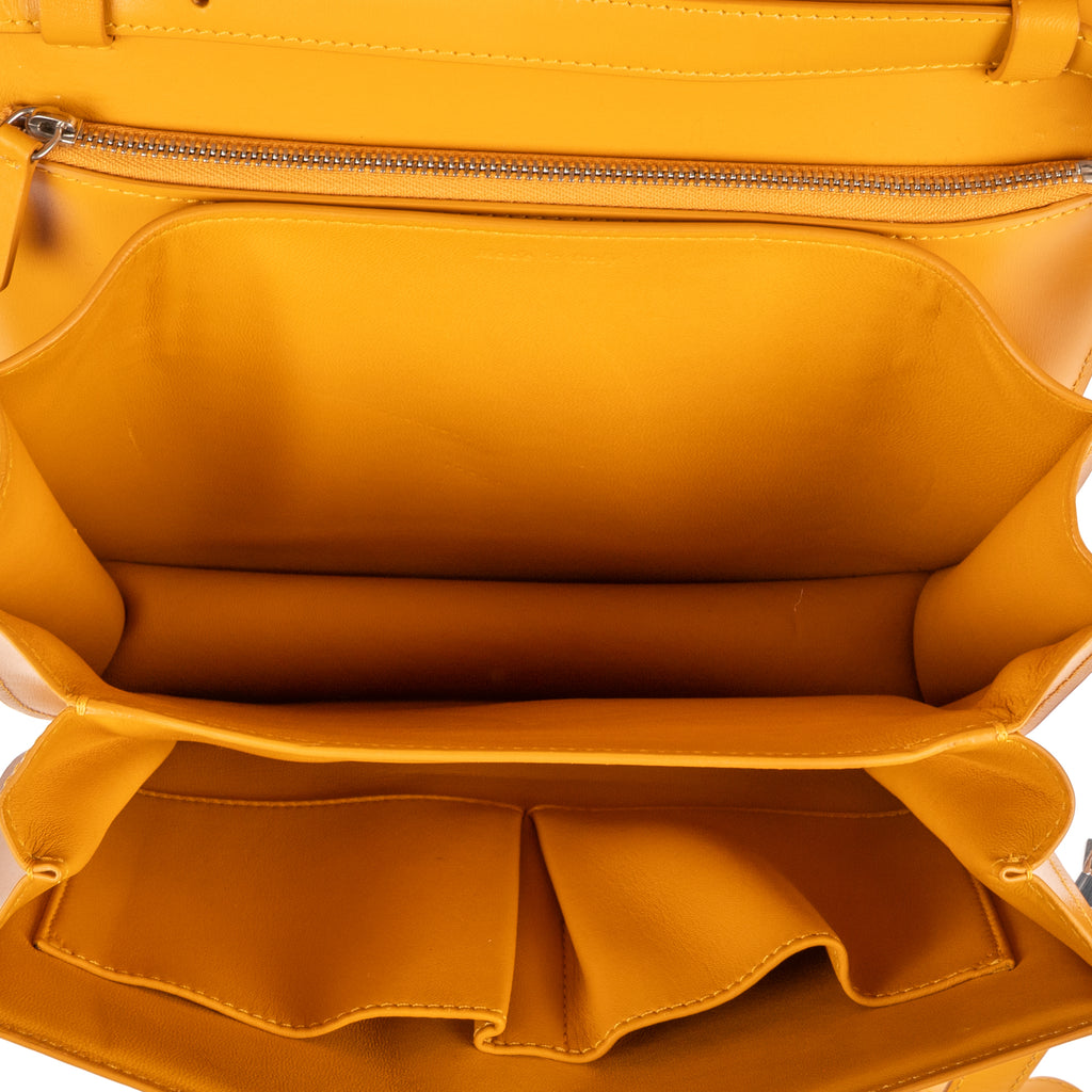 Shoulder Bag Medium Classic Box Medium Dark Yellow Smooth Calfskin Leather
