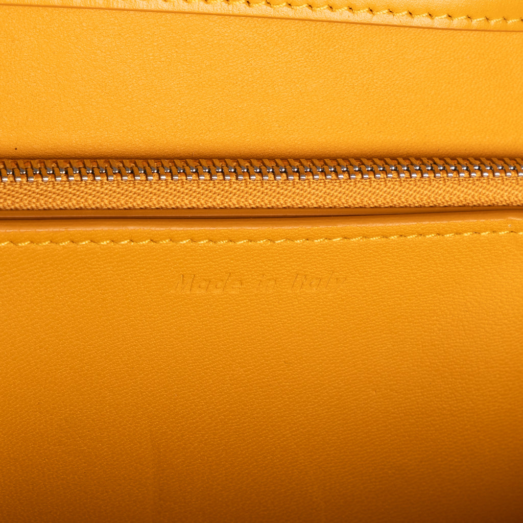 Shoulder Bag Medium Classic Box Medium Dark Yellow Smooth Calfskin Leather