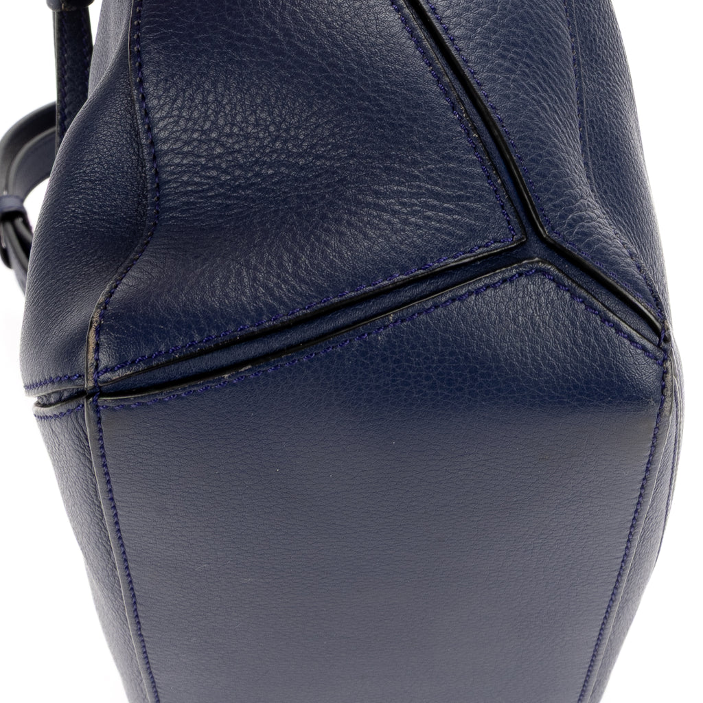 Shoulder Bag Small Puzzle Bag Small Navy Grained Calfskin Leather